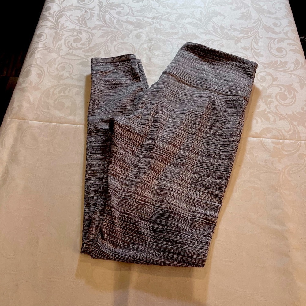 Women’s Athleta Grey Exercise leggings Size Small